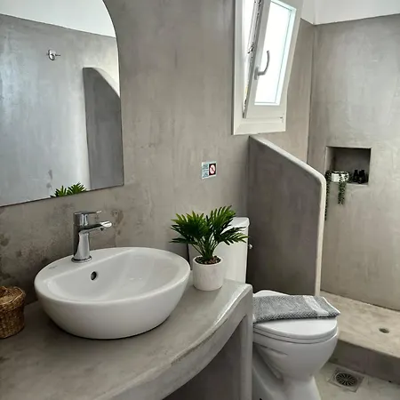 Magginas アパート パロス島