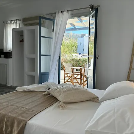 アパート Magginas パロス島