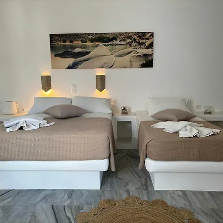 Magginas アパート パロス島