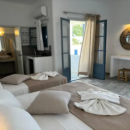 Magginas * パロス島