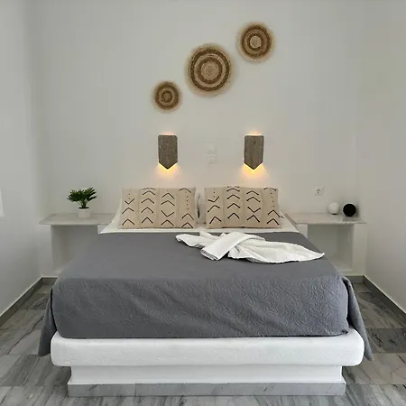 Magginas アパート パロス島