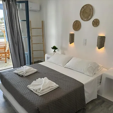 Magginas Parikia (Paros)