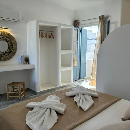 Magginas Parikia (Paros)